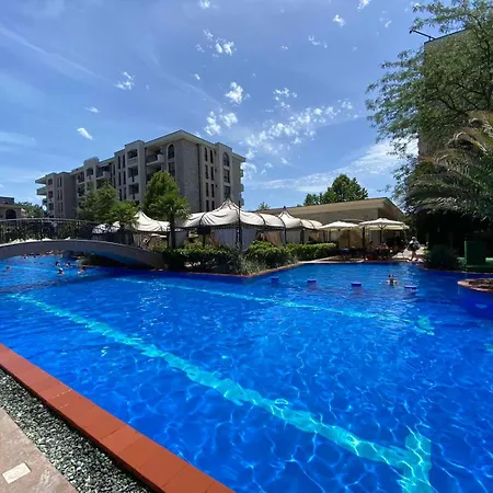 каскадас луксозни нови студия Apartament Sunny Beach